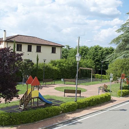 Residence Giuly Rosselmini Pieve di Santa Luce Esterno foto